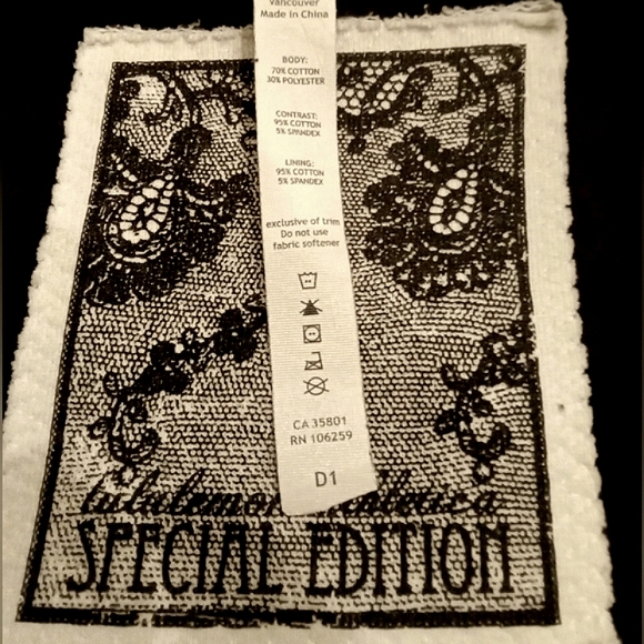 SOLD![LULULEMON SPECIAL EDITION | SCUBA JACKET/VEST - Picture 5 of 8